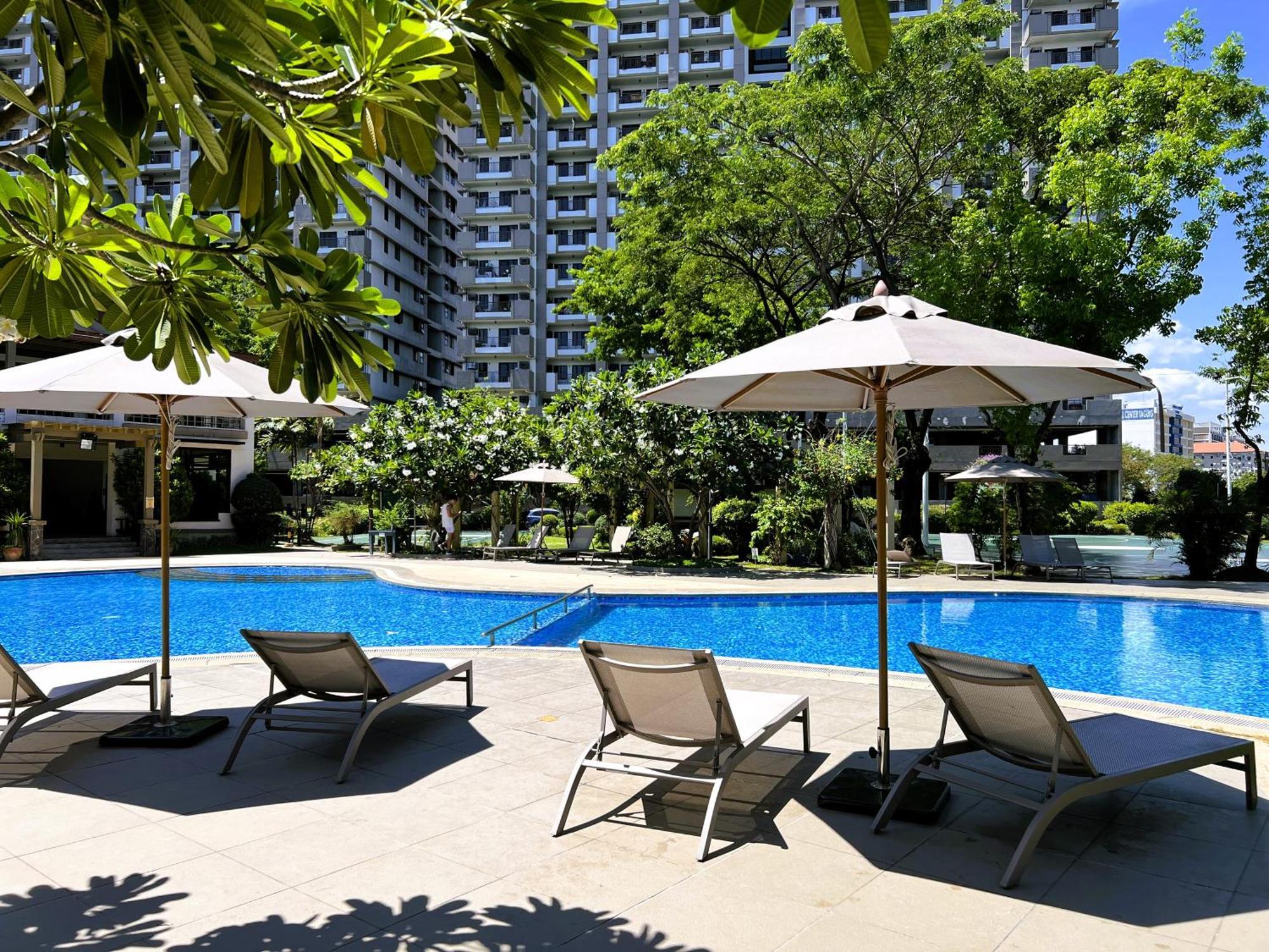 Apartment Stunning 2br Apt, 65 Sq M Netflix At Rosewood Pointe Residences Near Bgc Manila
